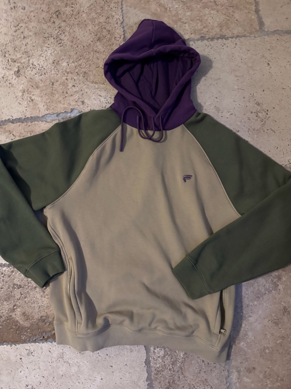 Fabletics The Go-To Hoodie-SZ L ZIP POCKETS